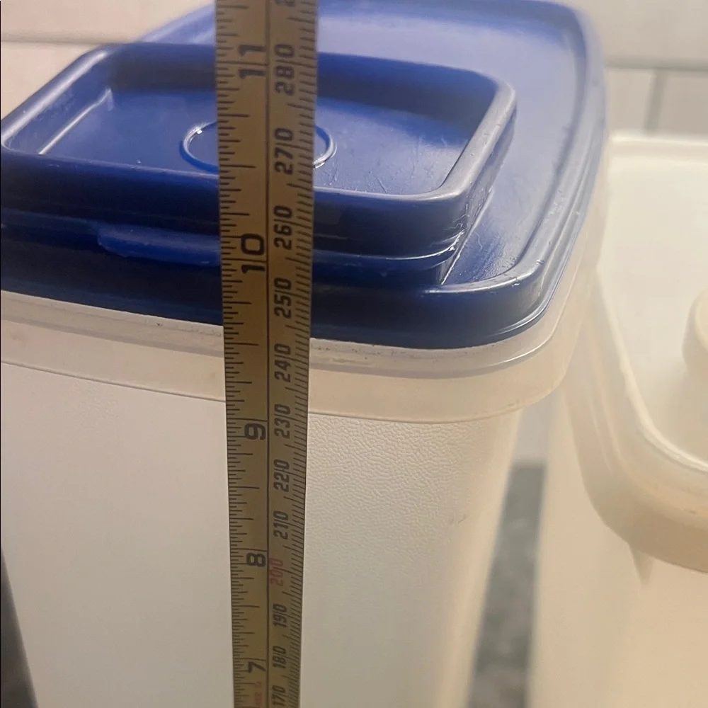 Set of 3 Vintage Cream, Blue and White Cereal Container’s by Tupperware
